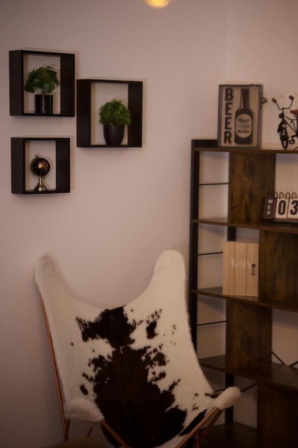 Apartamento Beau T3 Style Industriel N20 Orly Paris Wifi Underground Industry La Ville-du-Bois Exterior foto